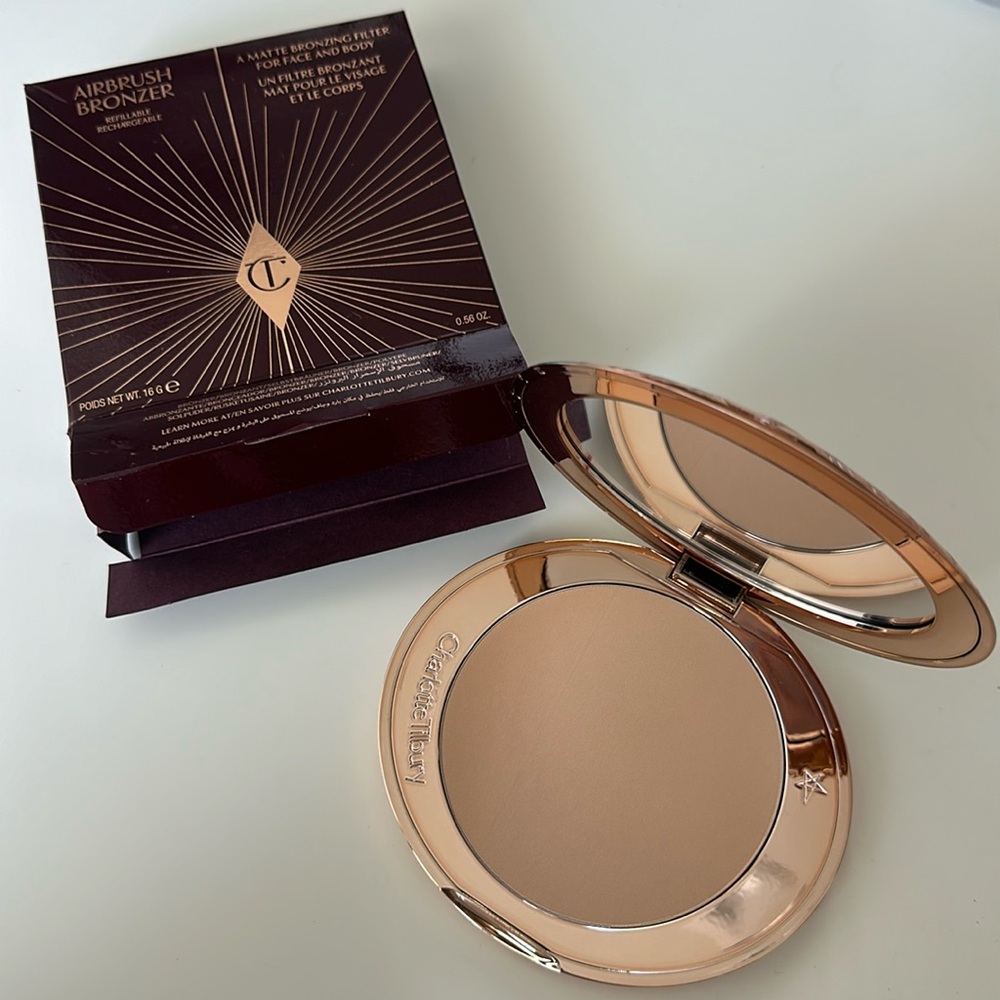 CHARLOTTE TILBURY BRONZER 01 Fair